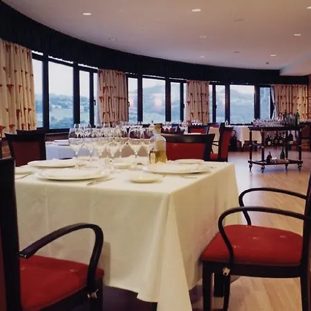 Mirador De La Cepada מלון