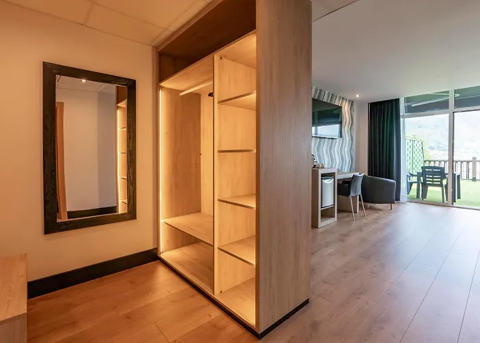 Mirador De La Cepada מלון