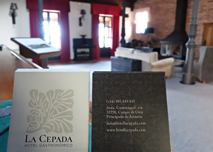 מלון Mirador De La Cepada 4*